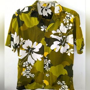 Vintage Reef Hawaiian Shirt men's S?